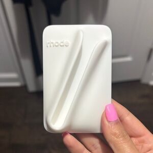 Rhode snap on lip case